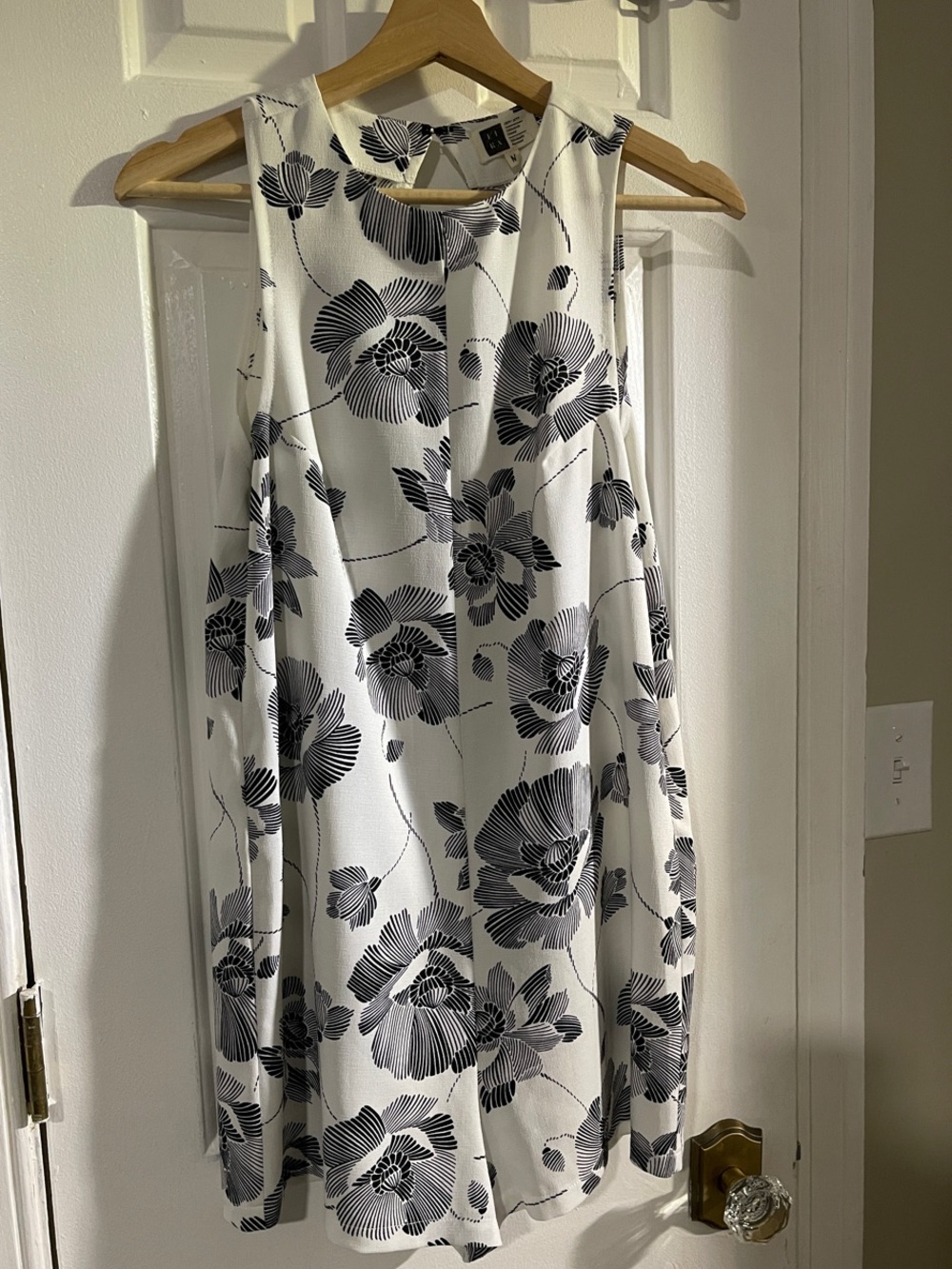 LIRA Creative Society Women’s Romper with Black Floral Print Size M
